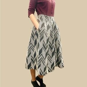 New York & Co Monochromatic Tweed Midi Circle Skirt Size 0